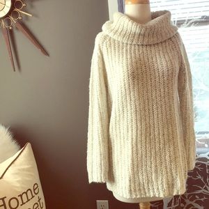Oversized turtleneck sweater